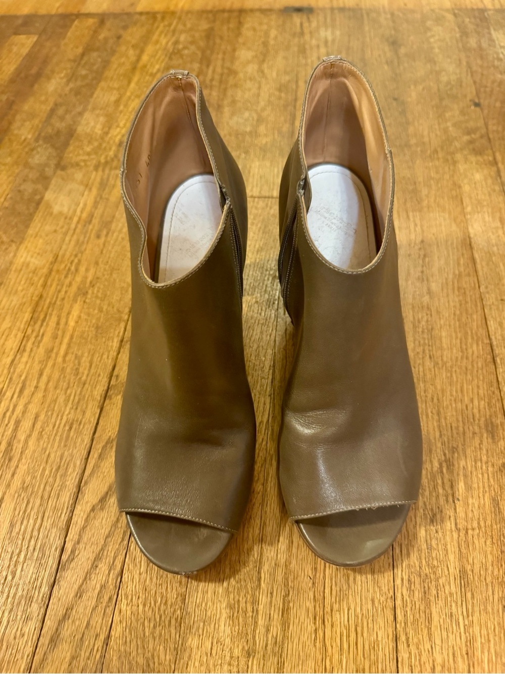 Maison Martin Margiela Rich Brown Open-Toe Ankle Boots - 40.5